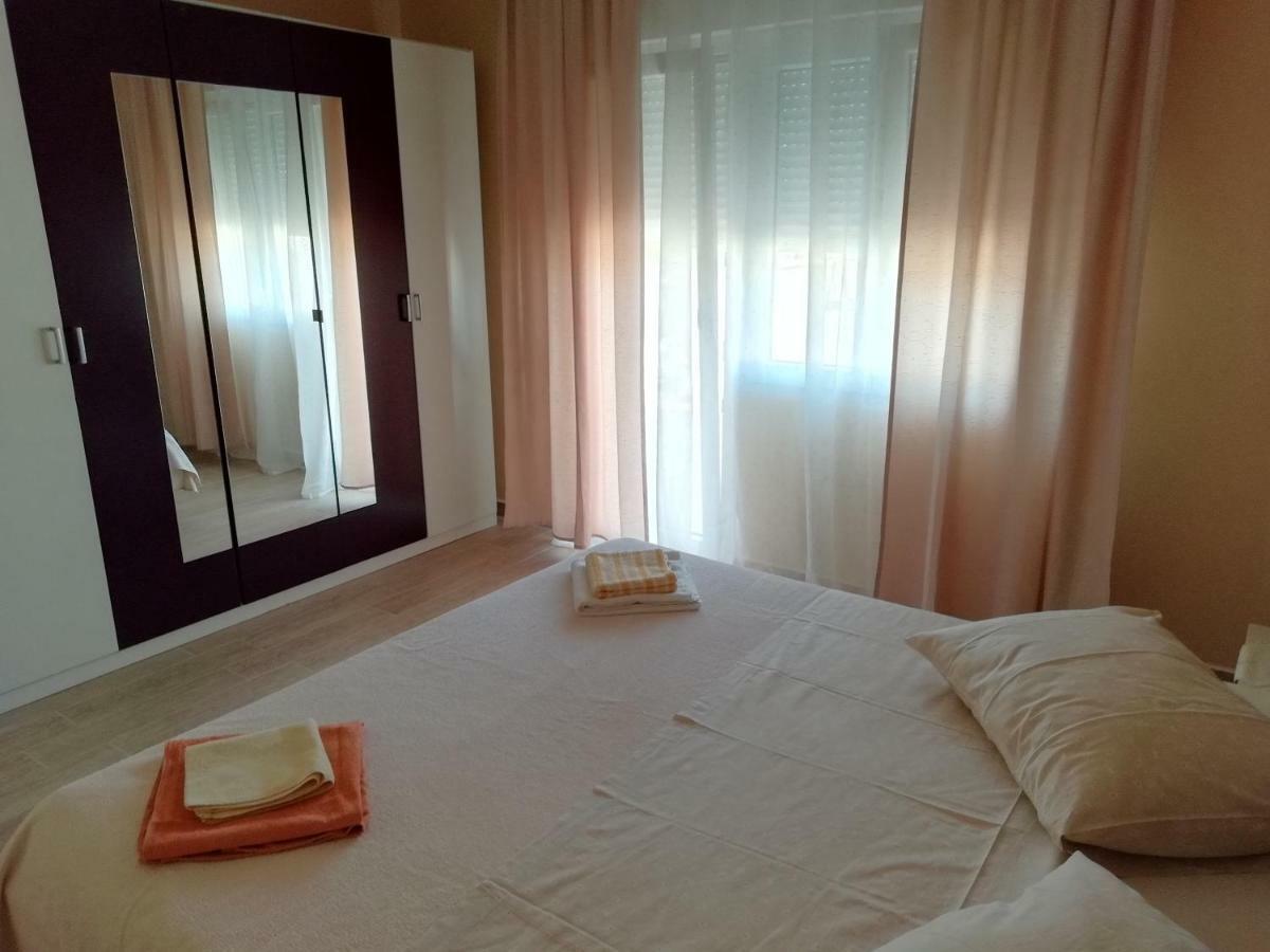 Feel Good Apartment Mundanije المظهر الخارجي الصورة
